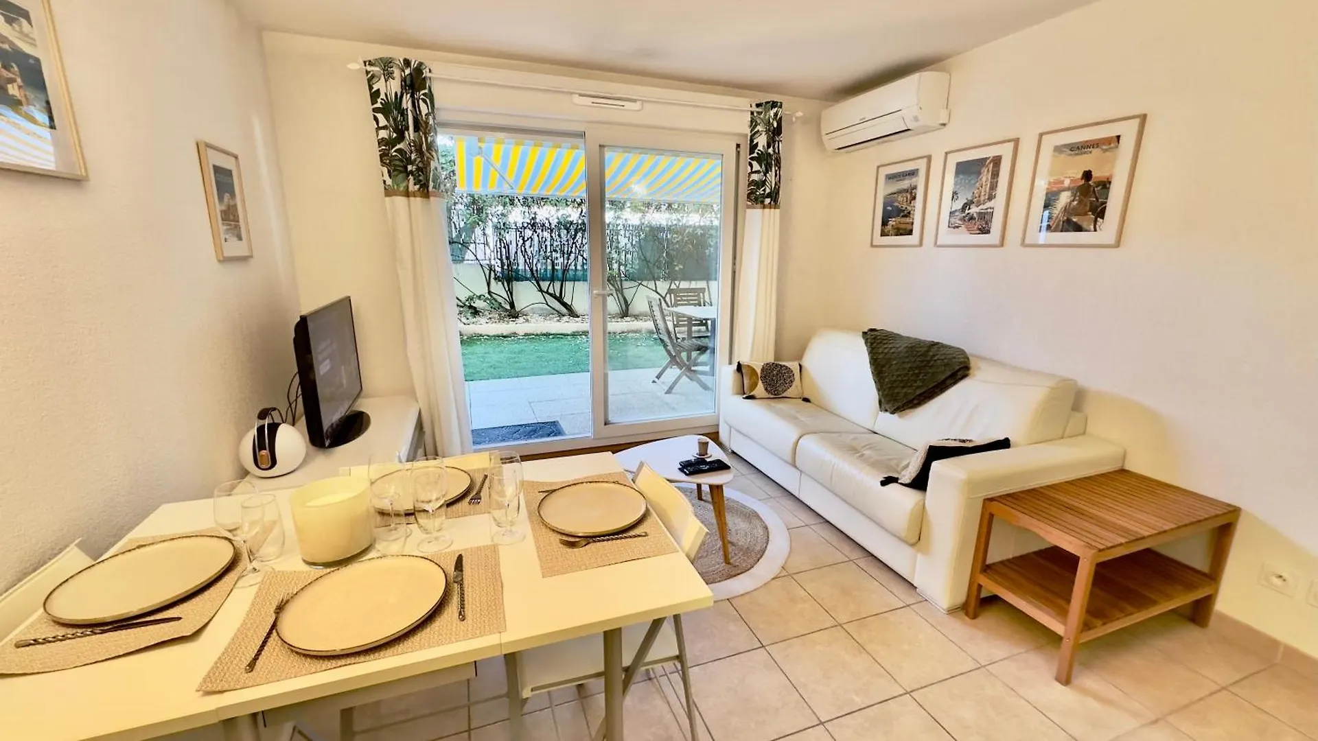 Regent Cote D'Azur Air-Conditioned, Pool, Garden & Parking Villeneuve-Loubet France