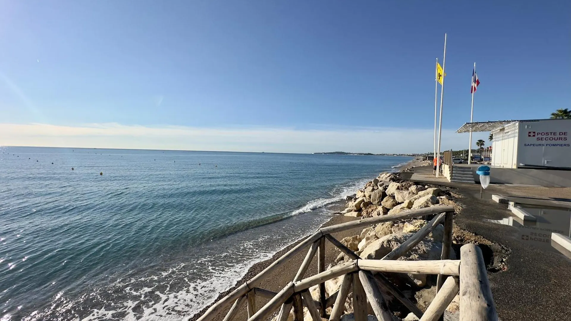 Regent Cote D'Azur Air-Conditioned, Pool, Garden & Parking Villeneuve-Loubet France