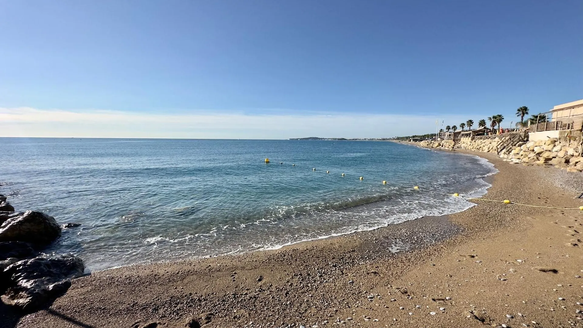 Regent Cote D'Azur Air-Conditioned, Pool, Garden & Parking Villeneuve-Loubet 0*,  France