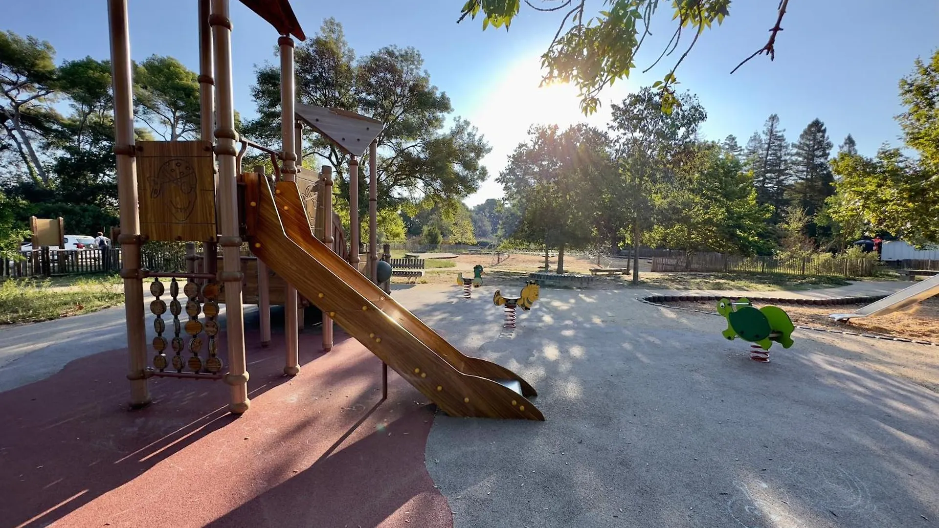 Regent Cote D'Azur Air-Conditioned, Pool, Garden & Parking Villeneuve-Loubet