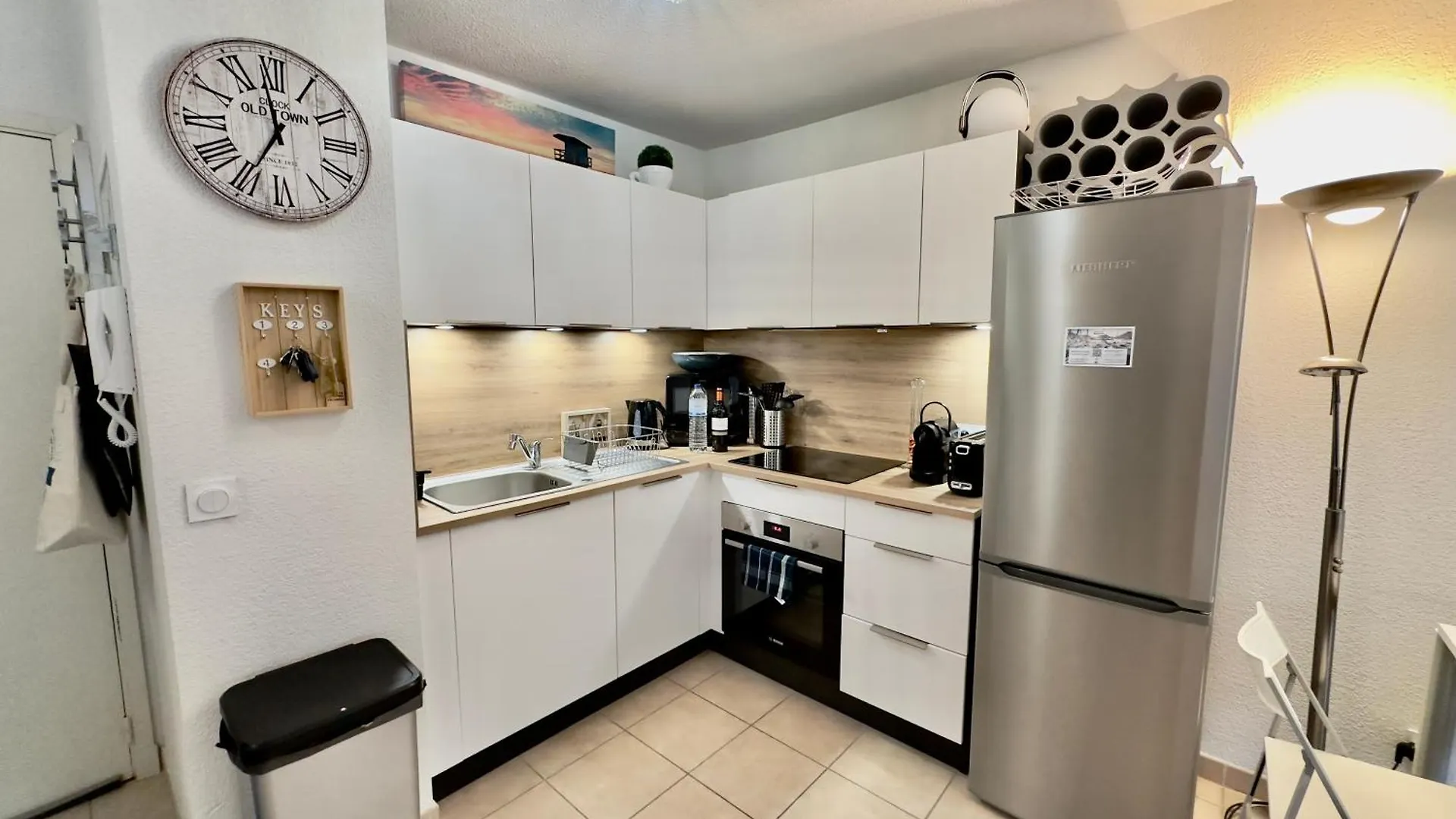 Apartment Regent Cote D'Azur Air-Conditioned, Pool, Garden & Parking Villeneuve-Loubet
