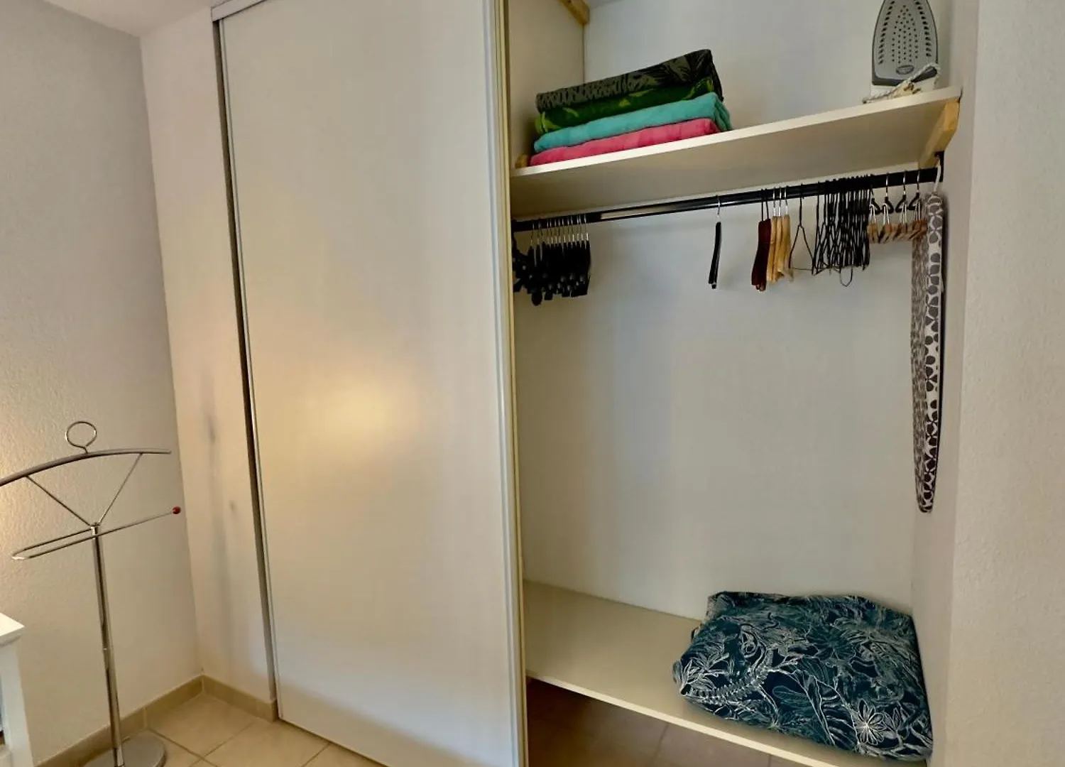 Apartment Regent Cote D'Azur Air-Conditioned, Pool, Garden & Parking Villeneuve-Loubet