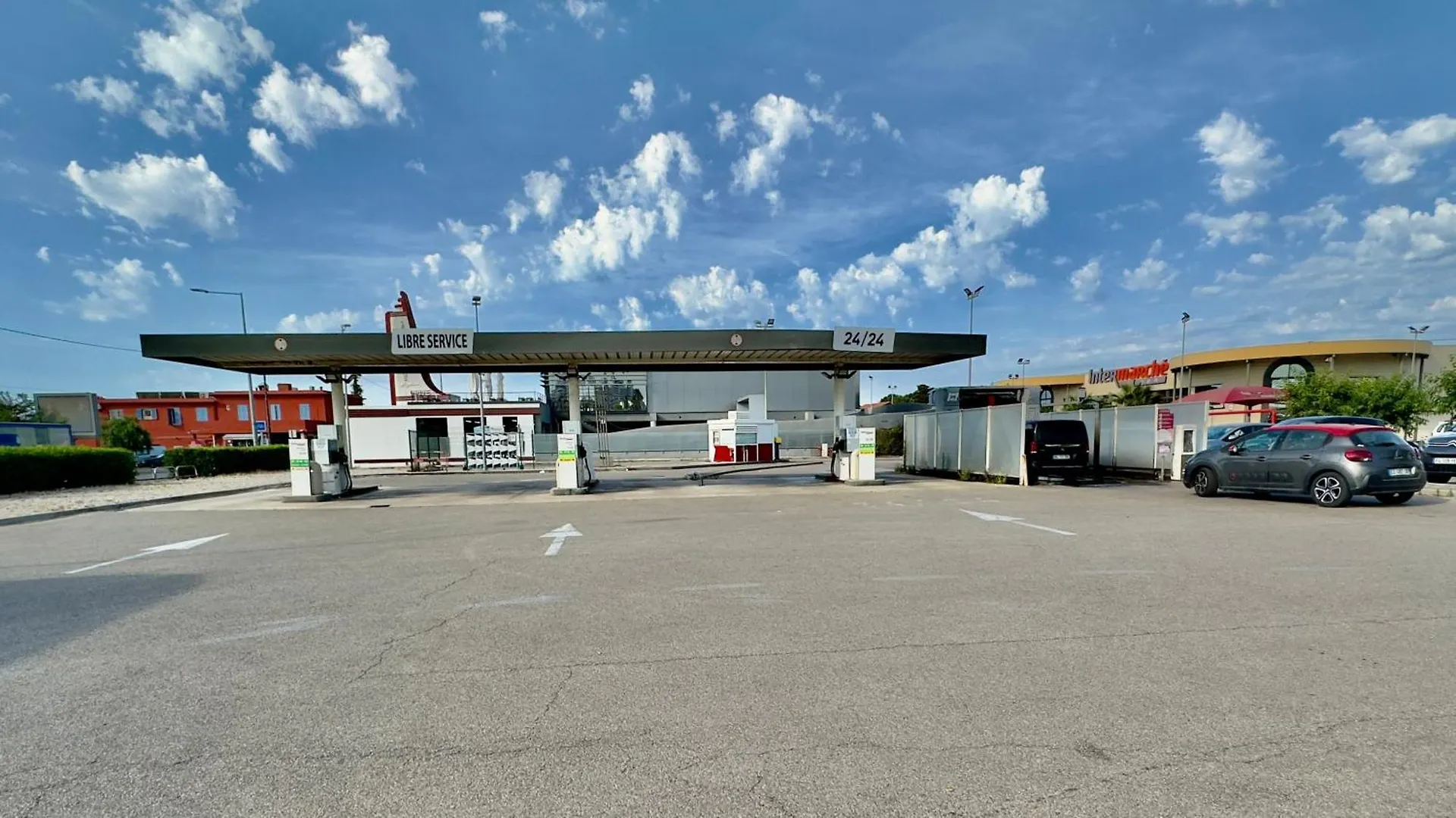 Regent Cote D'Azur Air-Conditioned, Pool, Garden & Parking Villeneuve-Loubet Appartamento